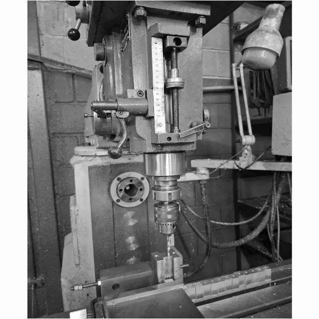 Fresadora Combinada ZX6350Z ISO 40 NOVA CUSTA 142.000,00