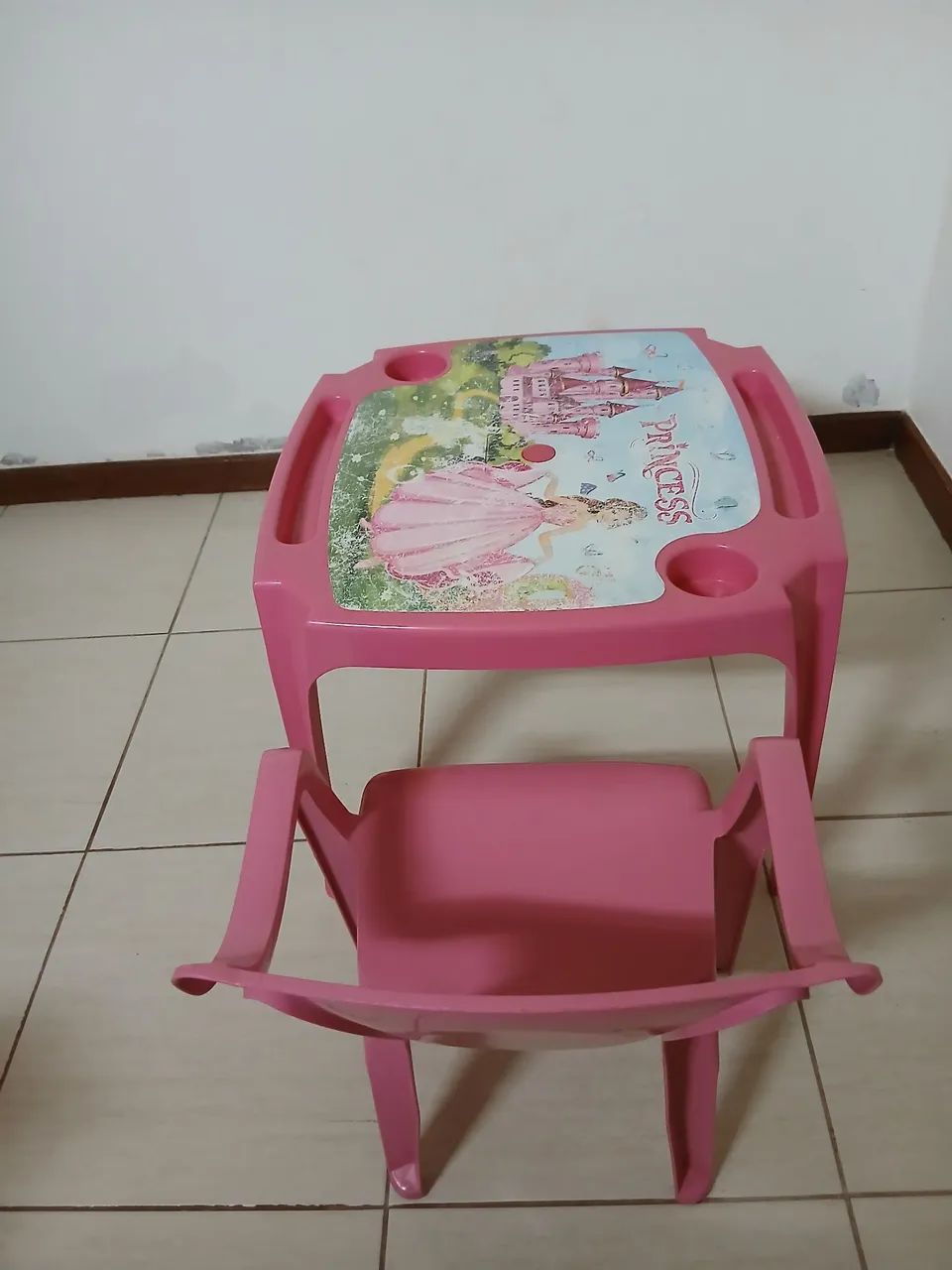 Mesa com cadeira para criança  - Foto 2