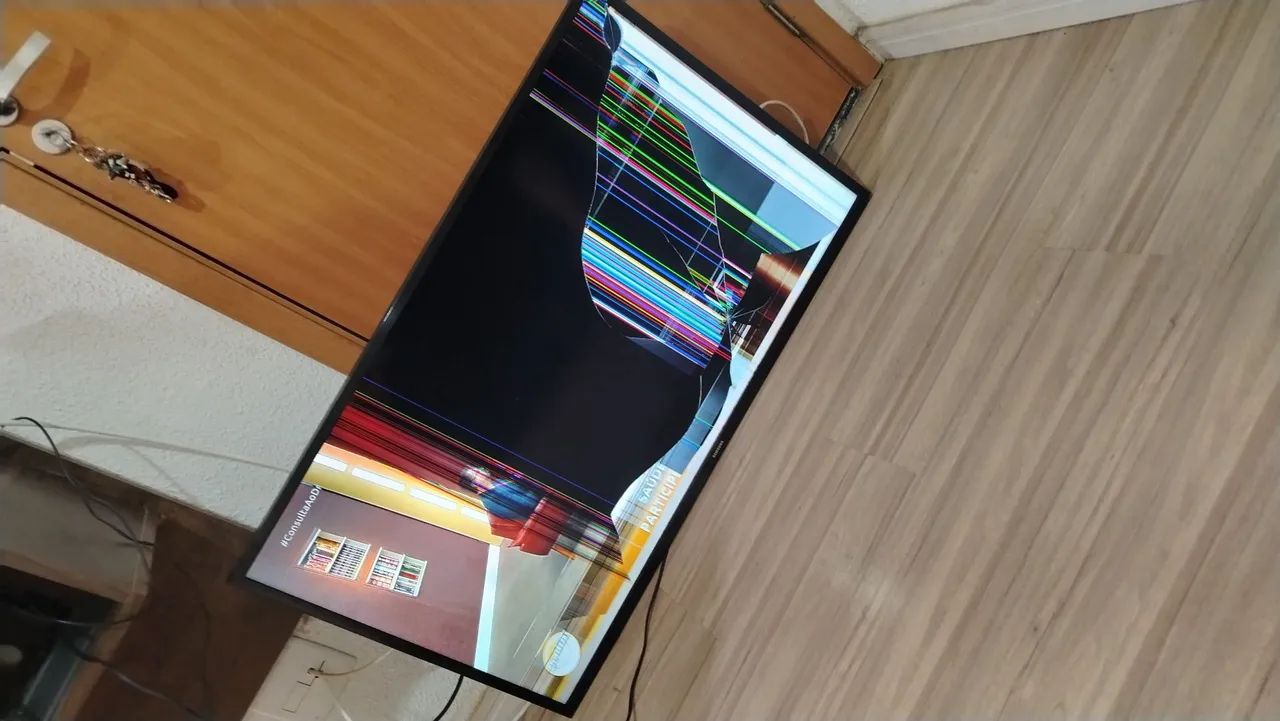 TV Samsung 43' com defeito  - Foto 3