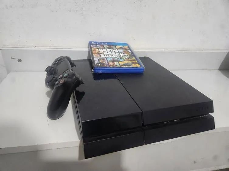 PS4 1 TB COM JOGOS E CONTROLE - Foto 2
