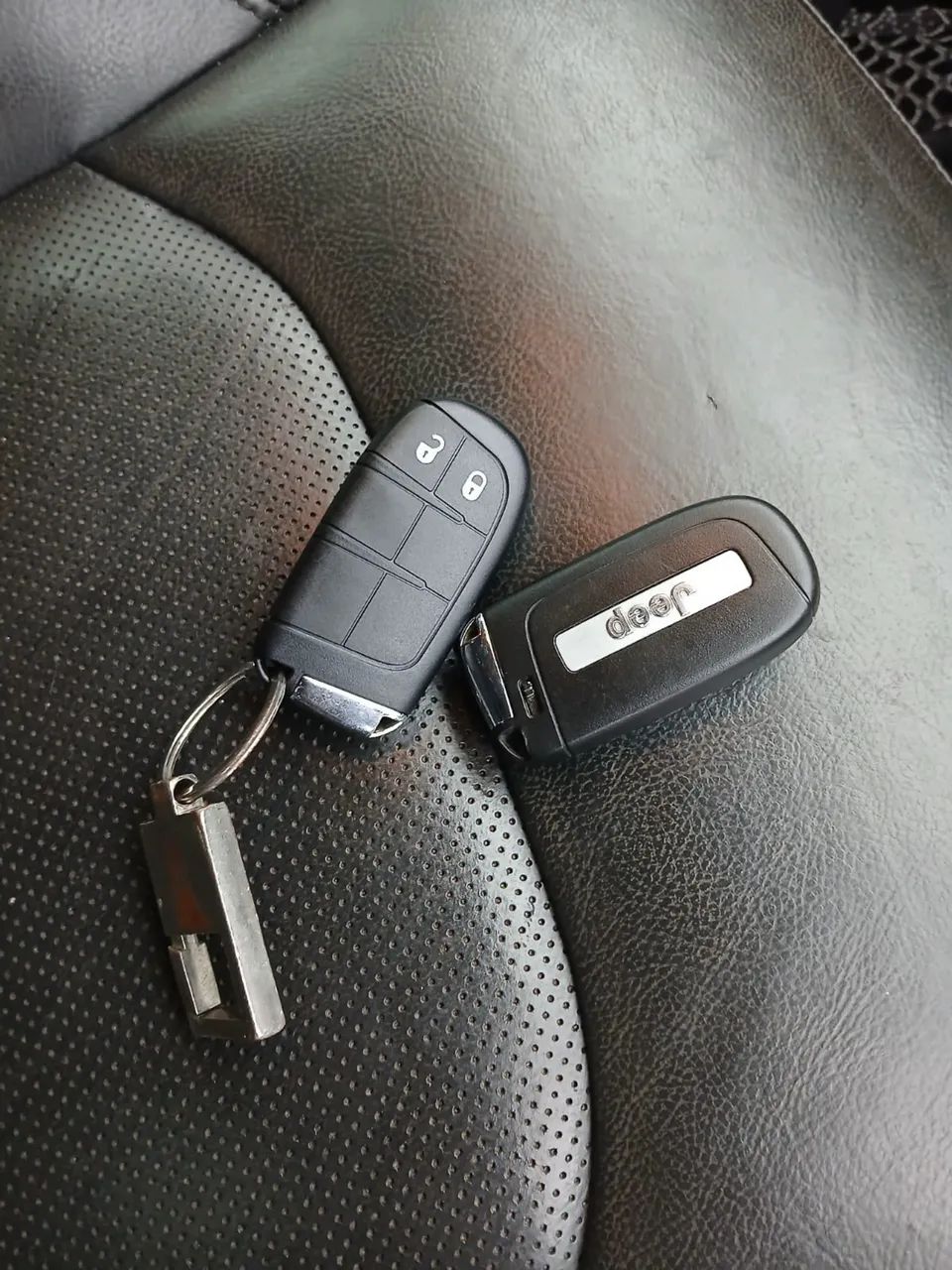 Jeep Compass Night Eagle 2.0 4X2 Flex 16V AUT 2018 - Foto 4