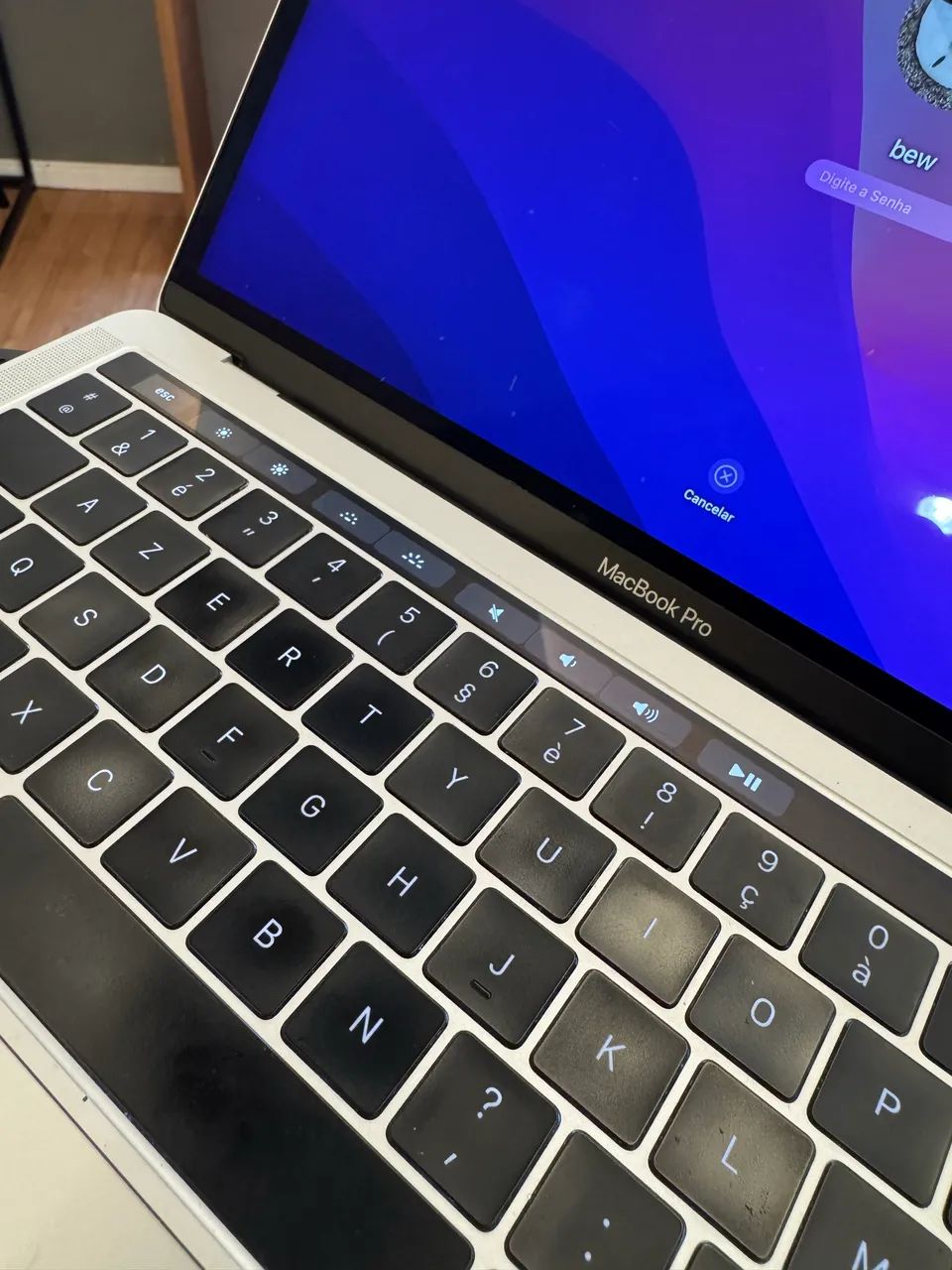 MacBook Pro 2016 8GB/256GB - Foto 3