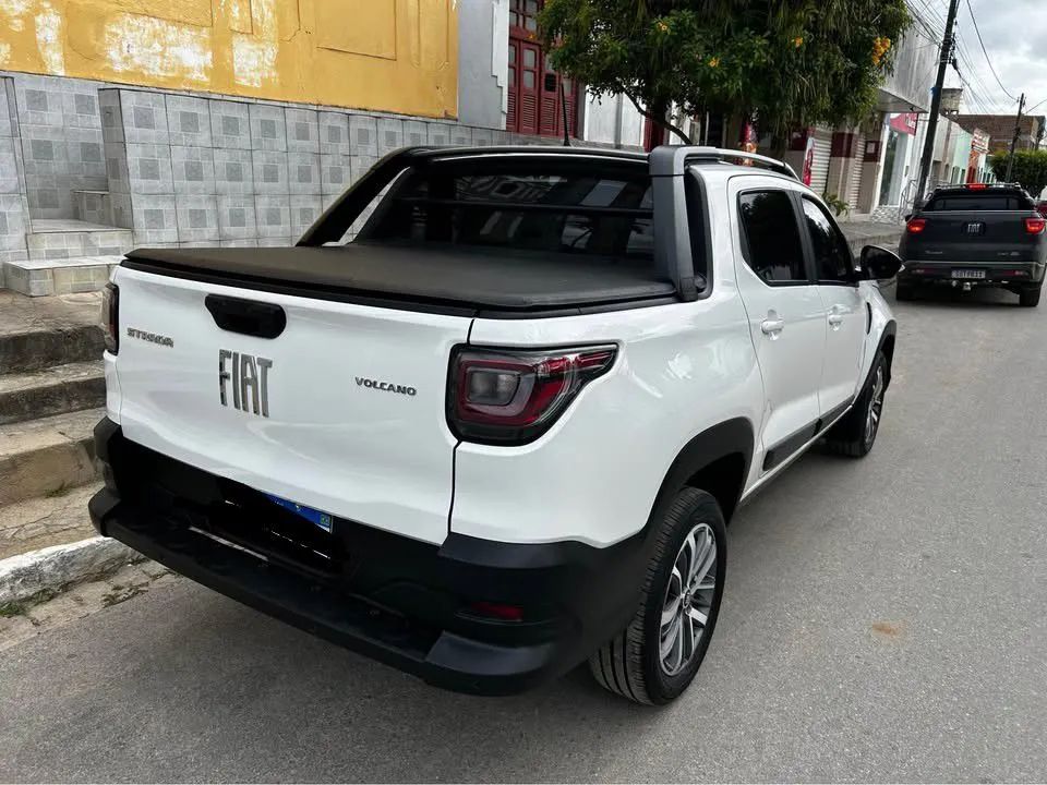 Fiat Strada Volcano automática 2025/2026 - Foto 5
