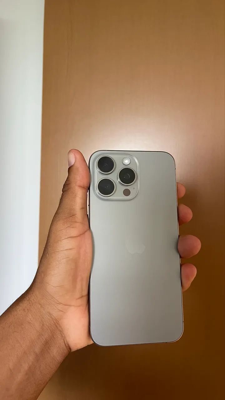 iPhone 15 pro Max  - Foto 2