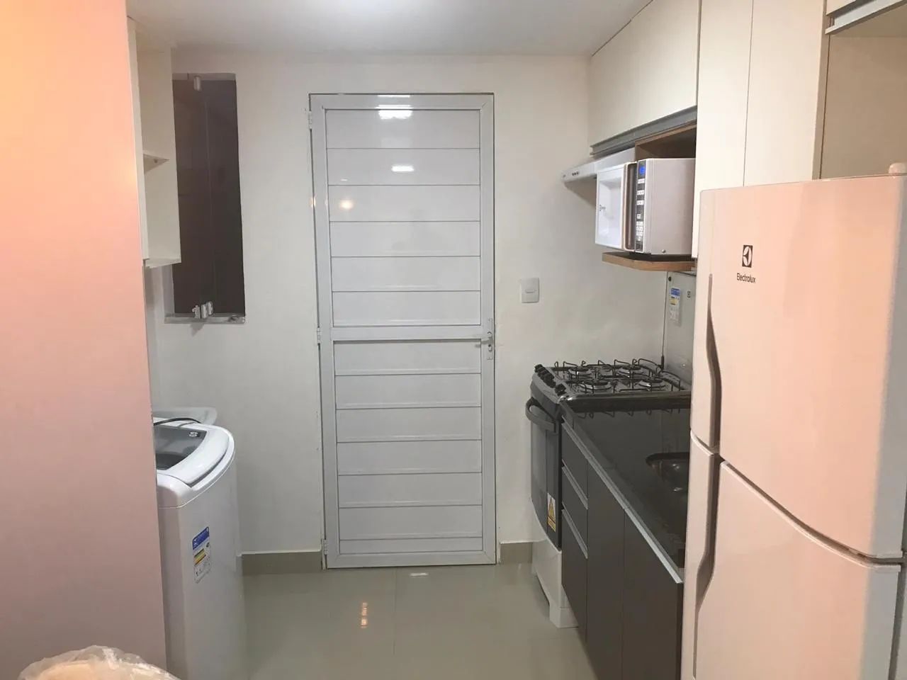 Alugo Apt Mobiliado 1 Quarto Irajá - próximo ao metrô  - Foto 5