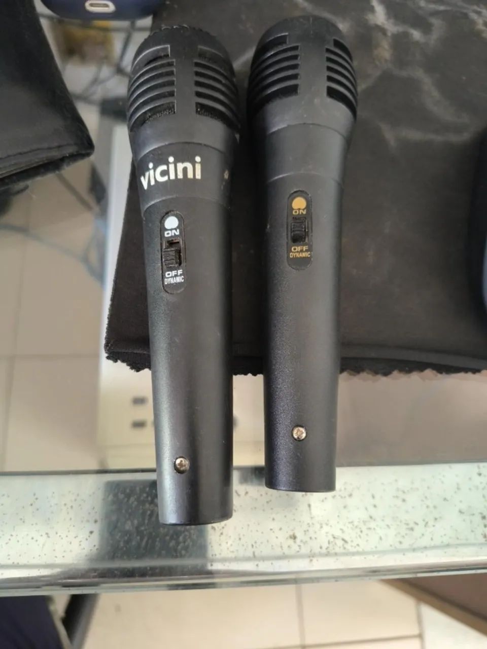 2 MICROFONES VICINI - Foto 3