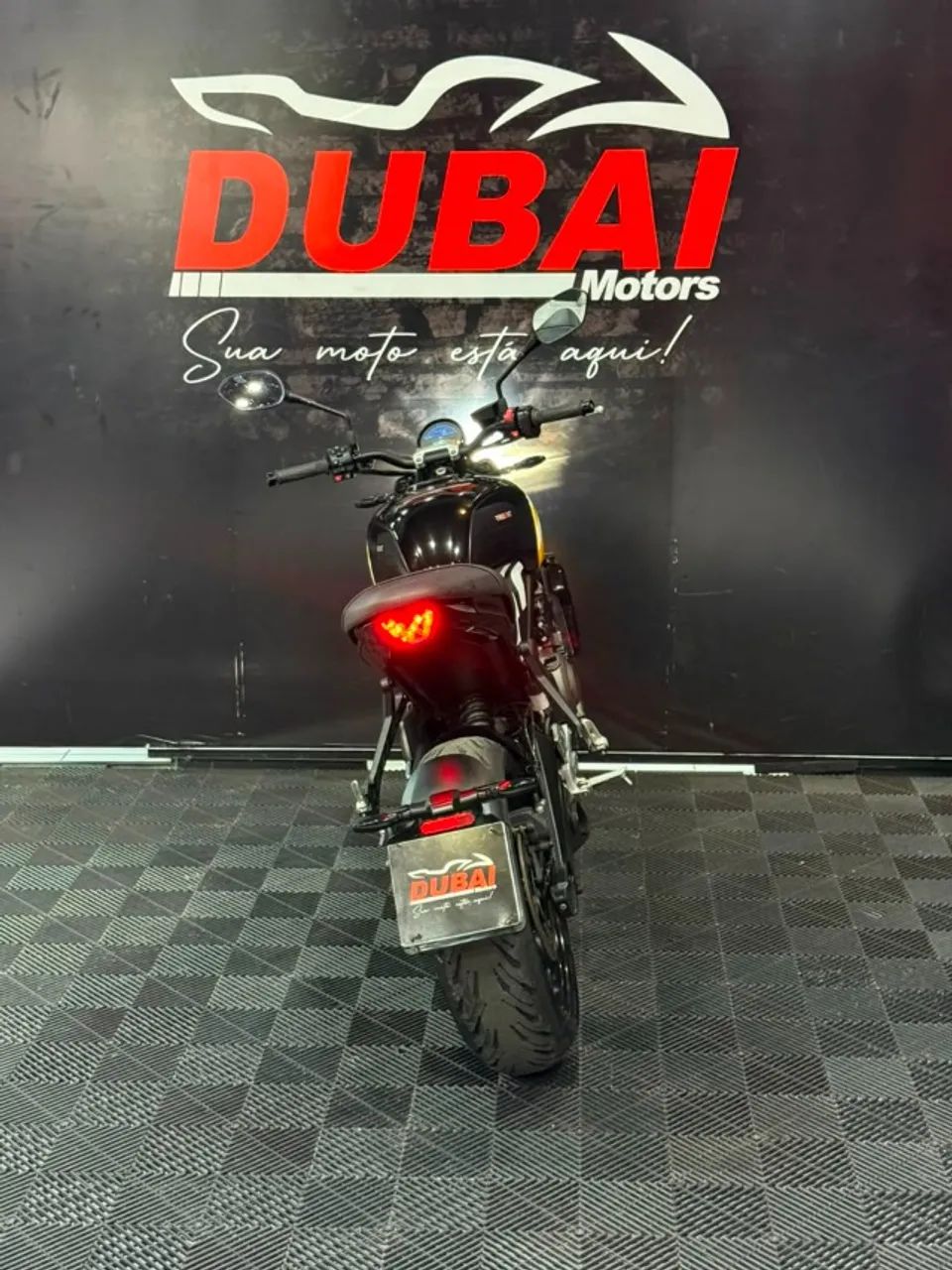 TRIUMPH TRIDENT 660 2025  - Foto 2