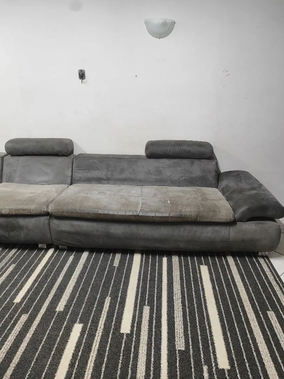 Sofá grande em L, Tecido Suede, cor cinza - 3,90 x 2,2m - Foto 4