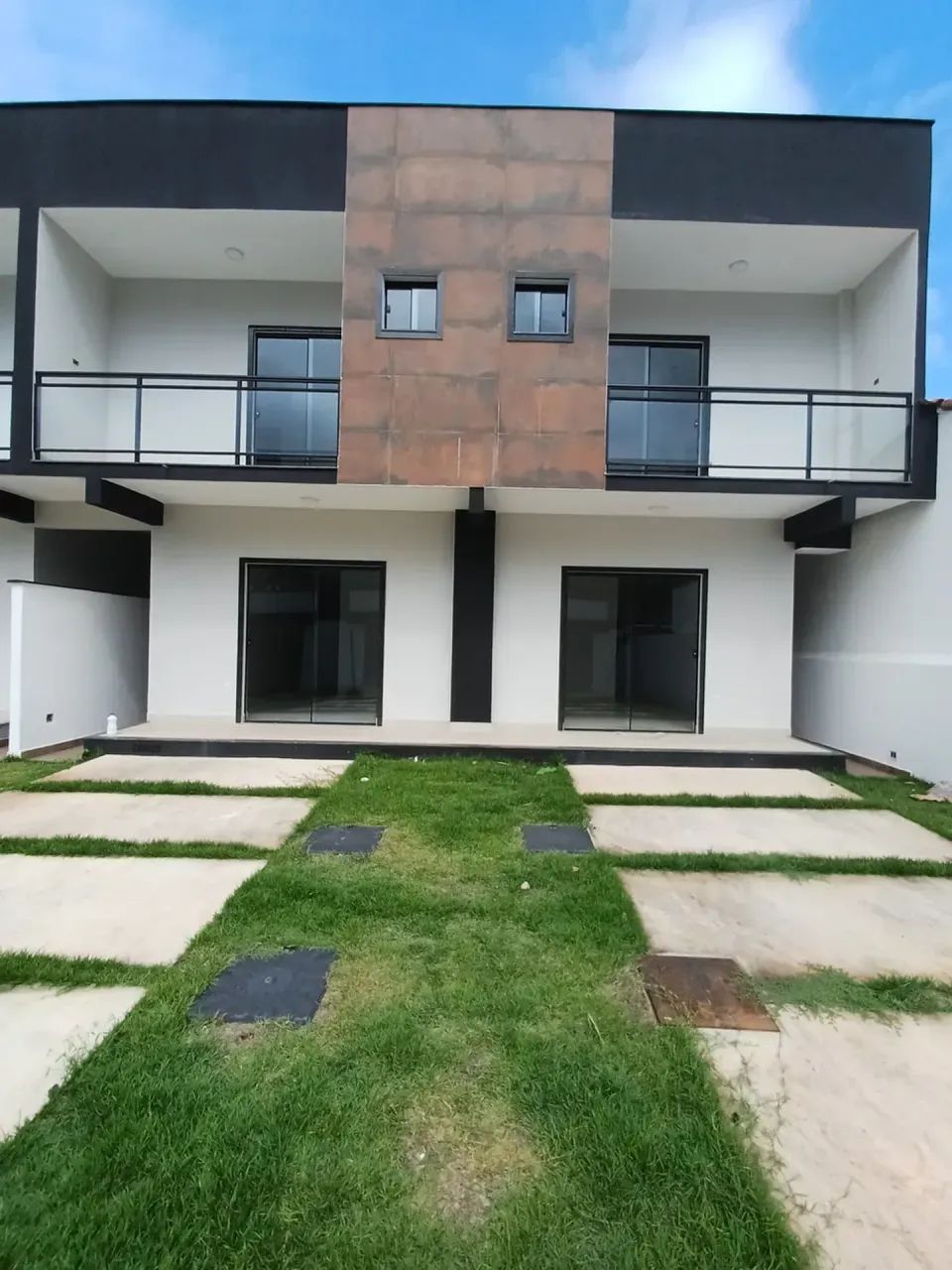 Casa Dúplex com ótima localização 495 mil - Foto 2
