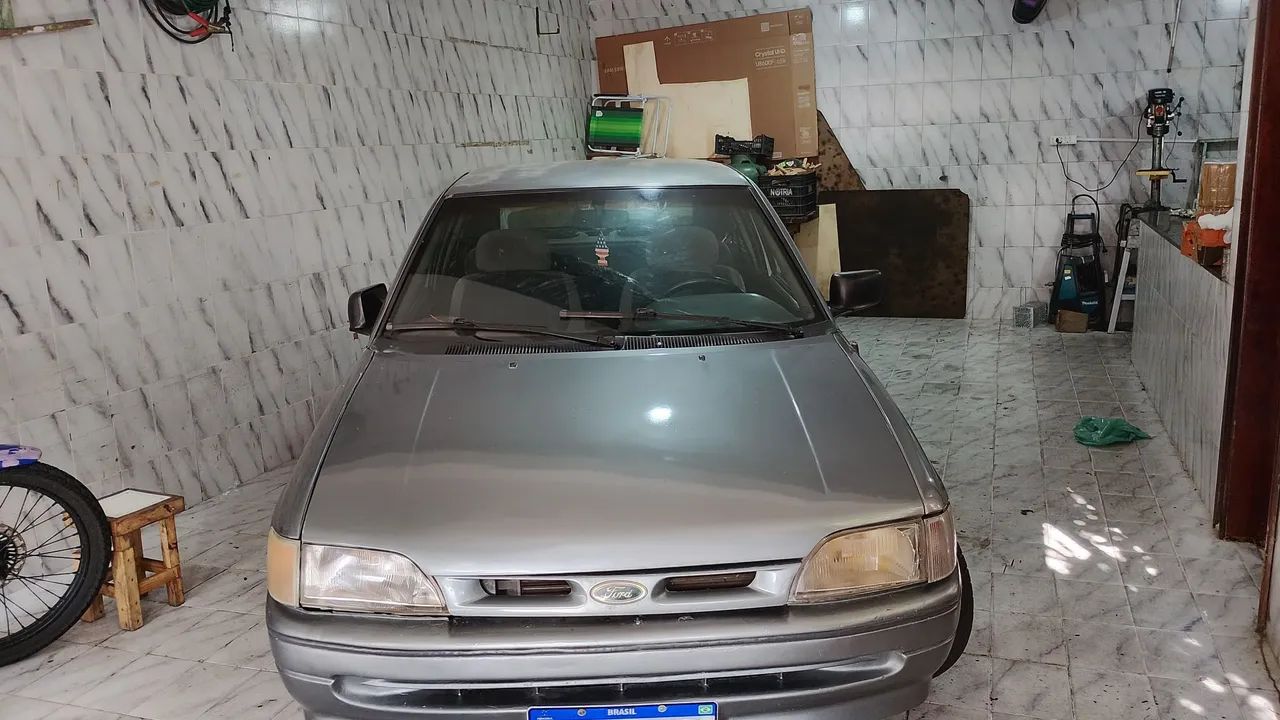 Ford Escort GL 1.6i / 1.6 (álcool) 1993