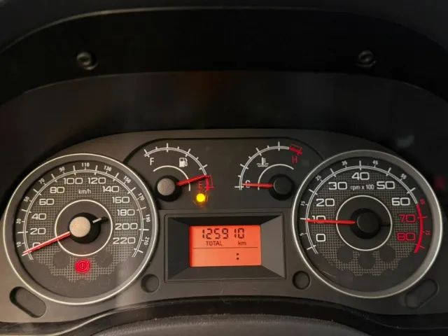 Fiat Idea ATTRACTIVE 1.4 Fire Flex 8V 5p, foto 7 de 13
