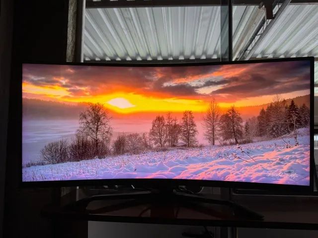Monitor Gamer Curvo Husky Tempest 34", Ultrawide, 180Hz, QHD, 1ms, DisplayPort e HDMI - Foto 4