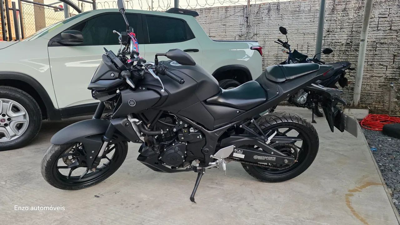 Yamaha MT03  - Foto 2