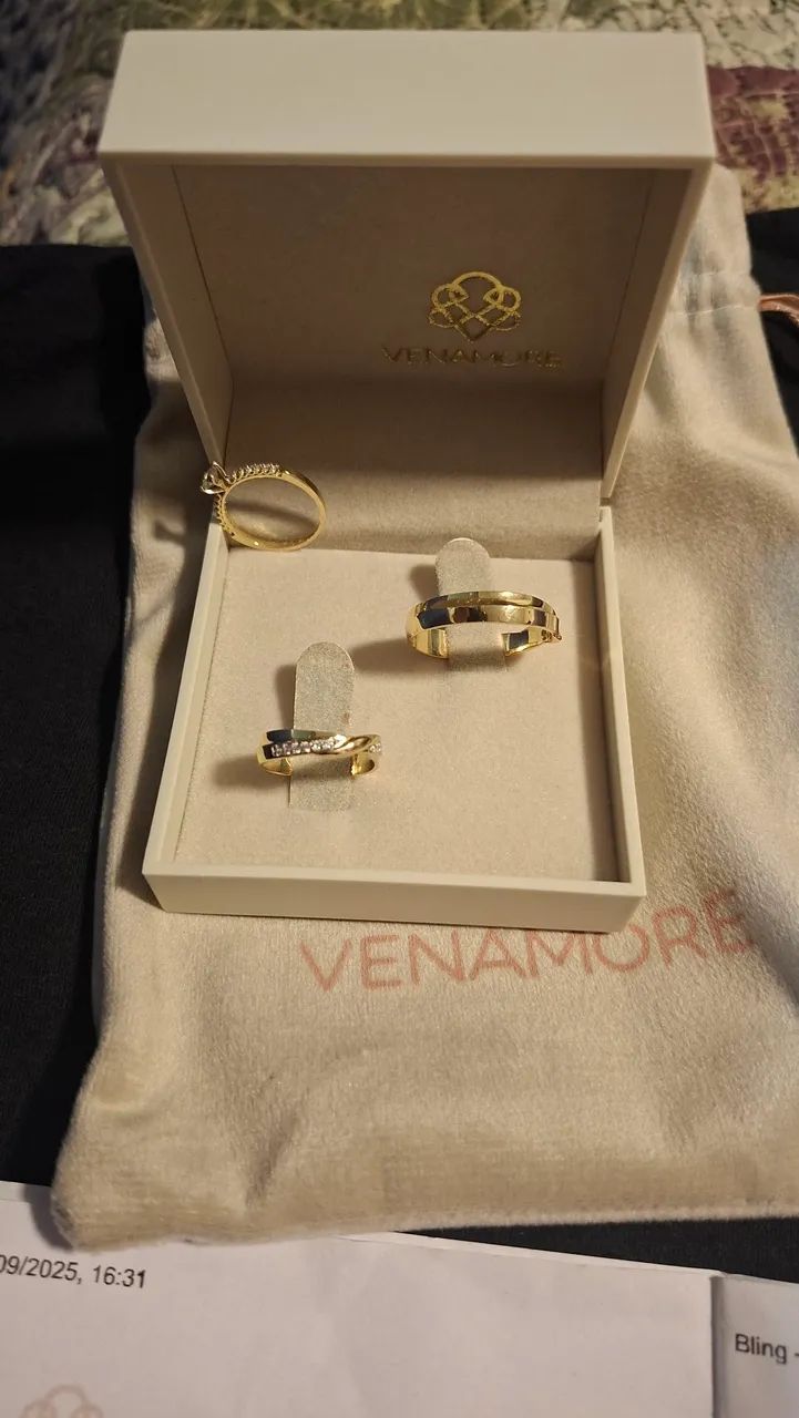 Par de aliança e 1 anel