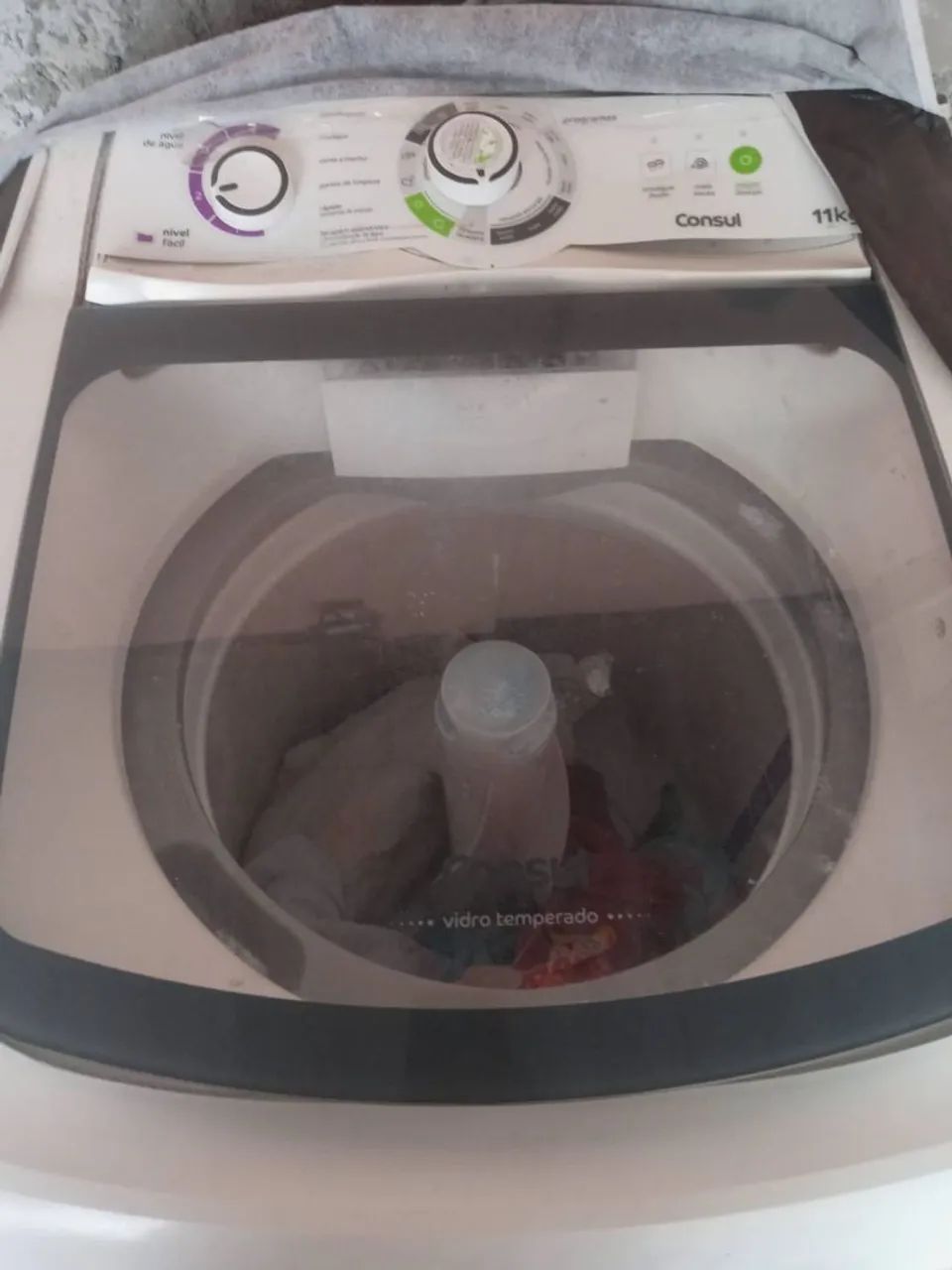 Vende - se máquina de lavar nova 