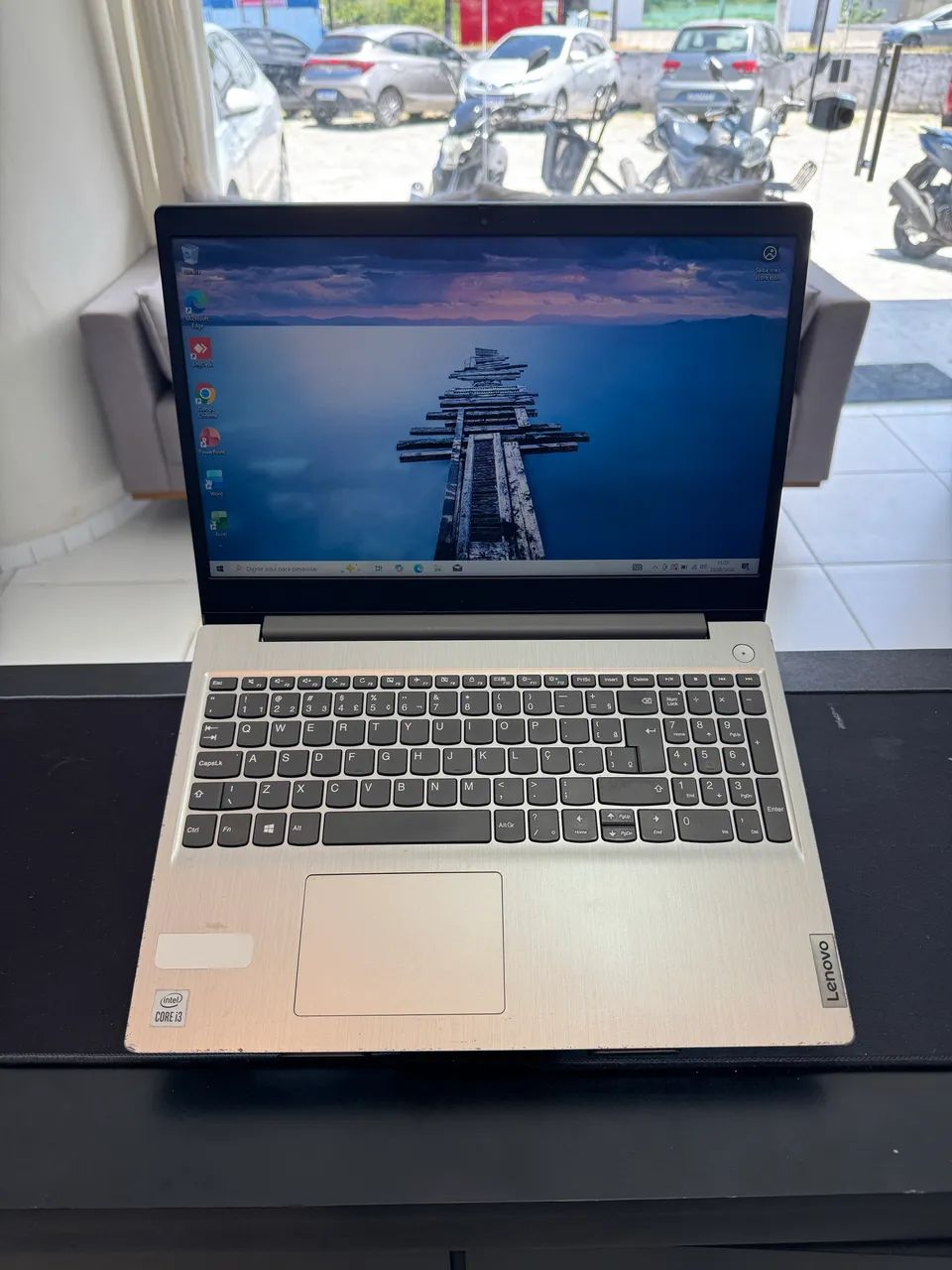 Notebook Lenovo core i3