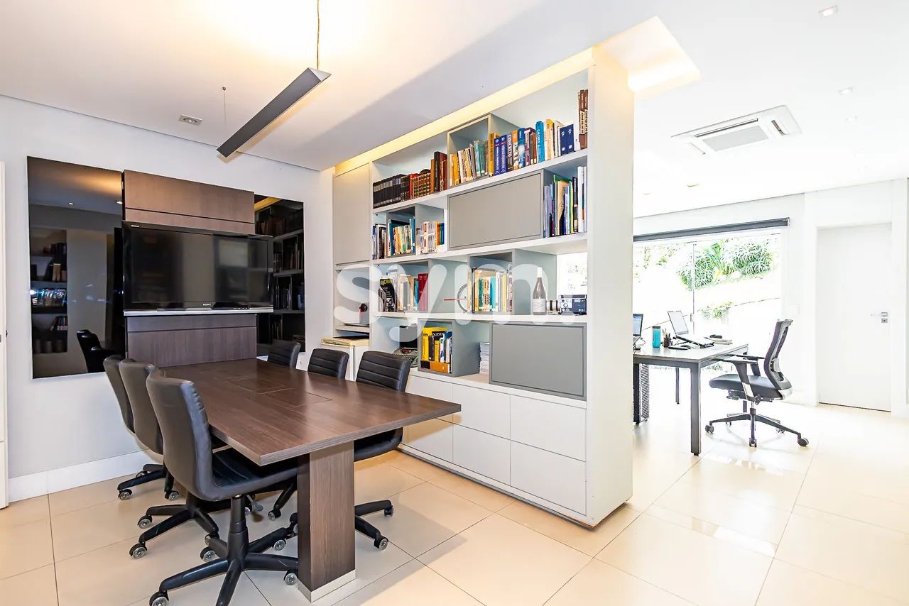 EXCELENTE CASA COM POTENCIAL COMERCIAL- ÁGUA VERDE - Foto 4