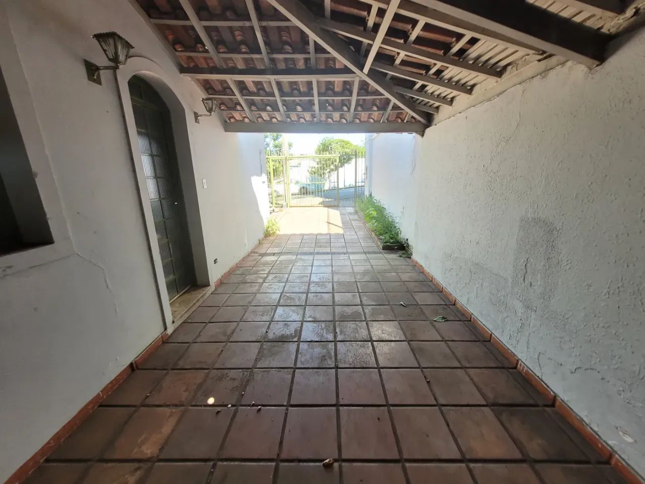 Casa comercial para locação no bairro Morada da Colina - Foto 2