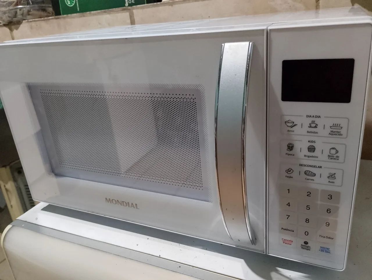 Microondas mondial bem conservado  - Foto 3