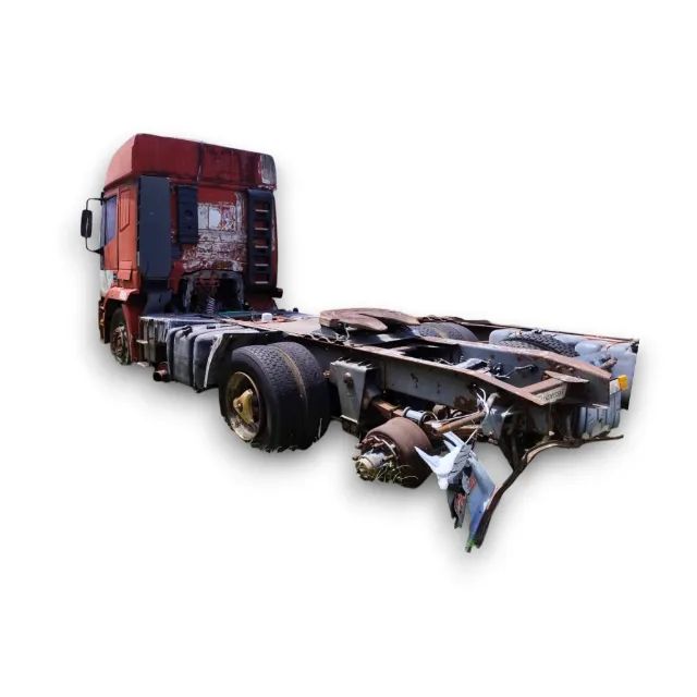 Sucata Iveco Eurotech 6X2 370 2005 P/Retirada de Peças  - Foto 3