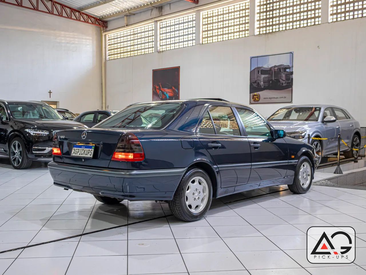Mercedes-Benz Classe C CGI Classic 1.8 16V 156cv Aut., foto 2 de 20