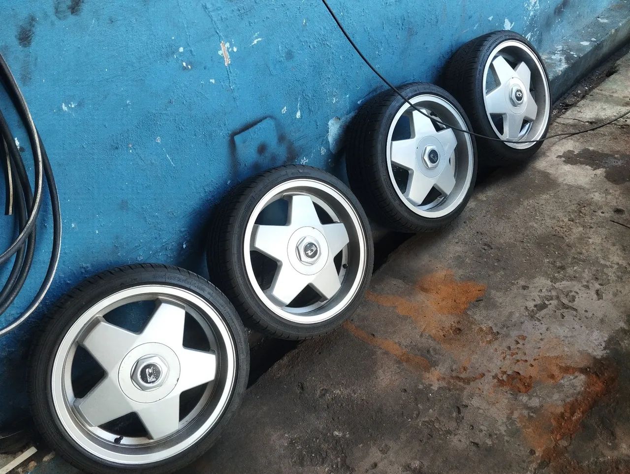 Aro 17 borbet 