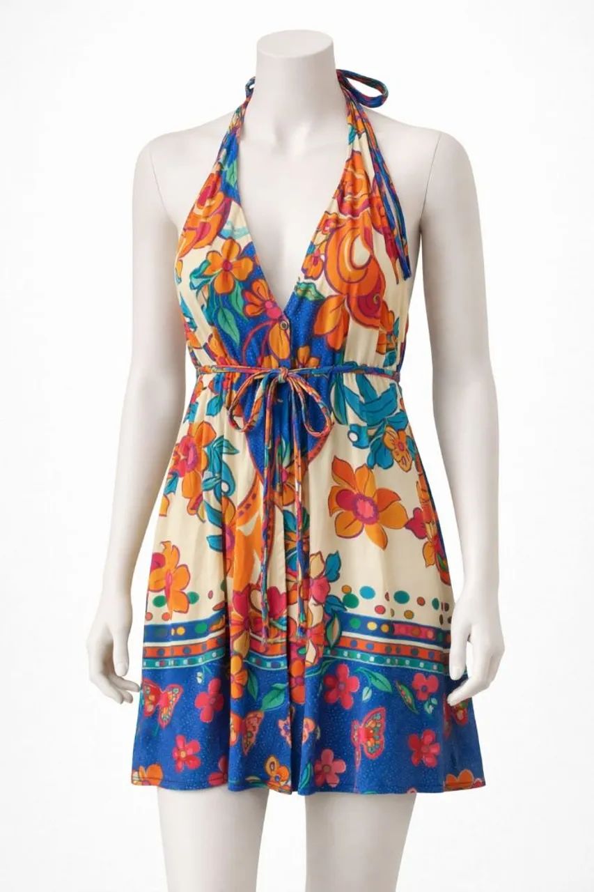 Vestidos e macaquinho tamanho P 38 ao 40 - Foto 3