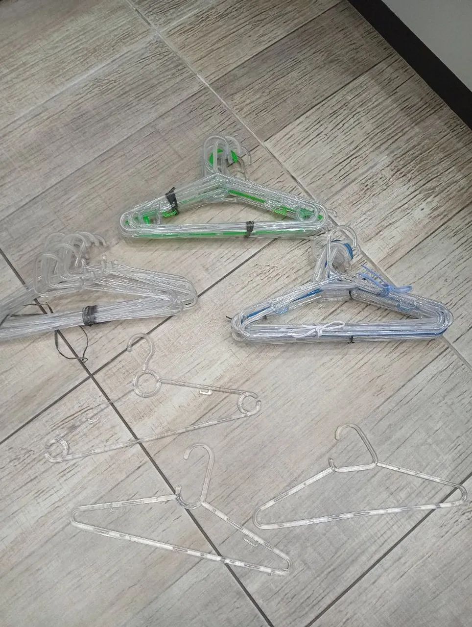 Cabides acrílico 