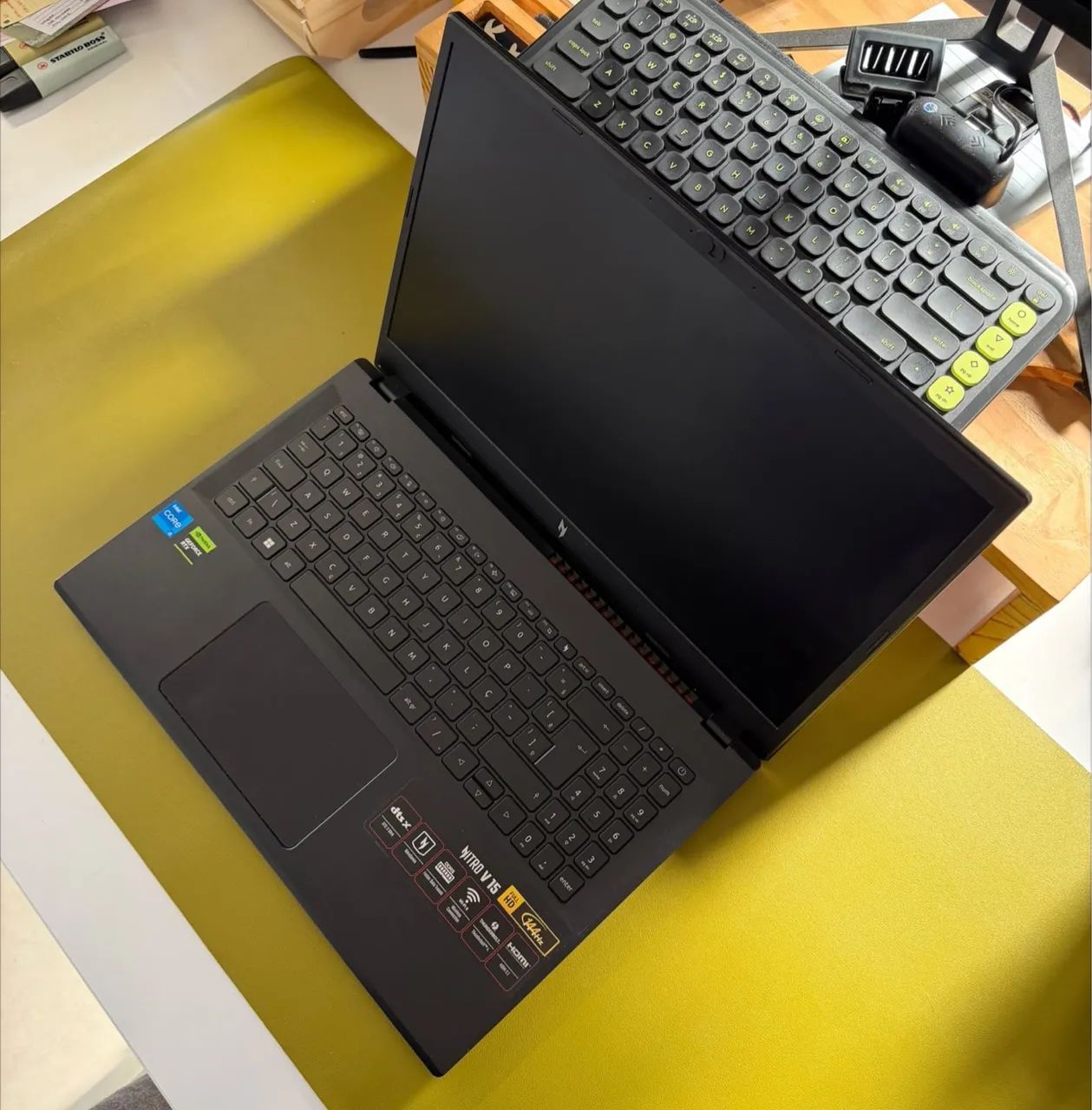 Notebook nitro v15