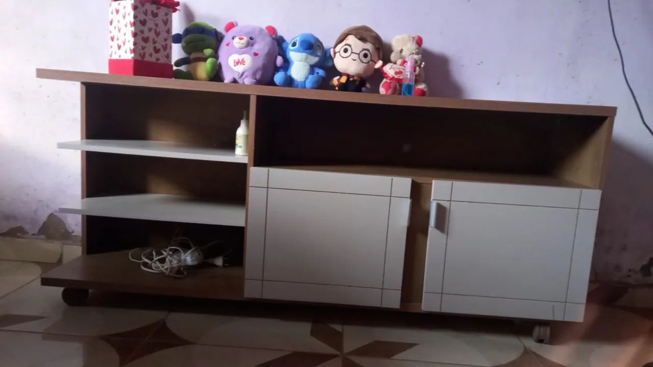 Vendo estante de tevisao