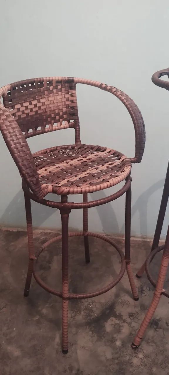 Conjunto mesa com 3 cadeiras altas - Foto 3