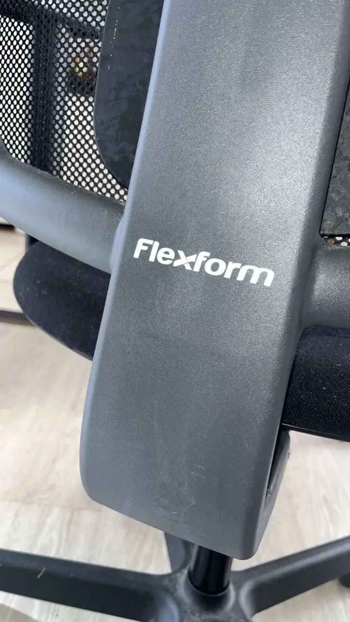 Cadeira de Escritório Flexform - Foto 2