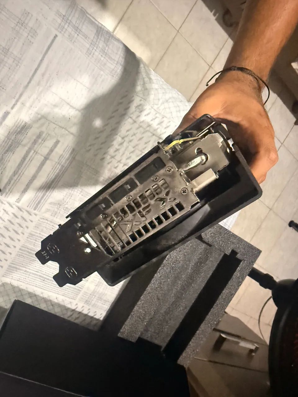 XFX RX 9070 OC 16GB - Foto 3