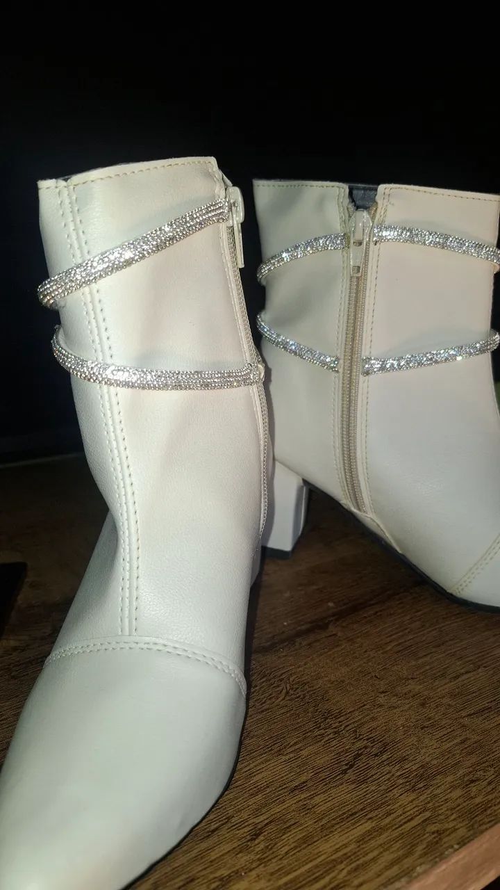 Vende-se bota - Foto 2