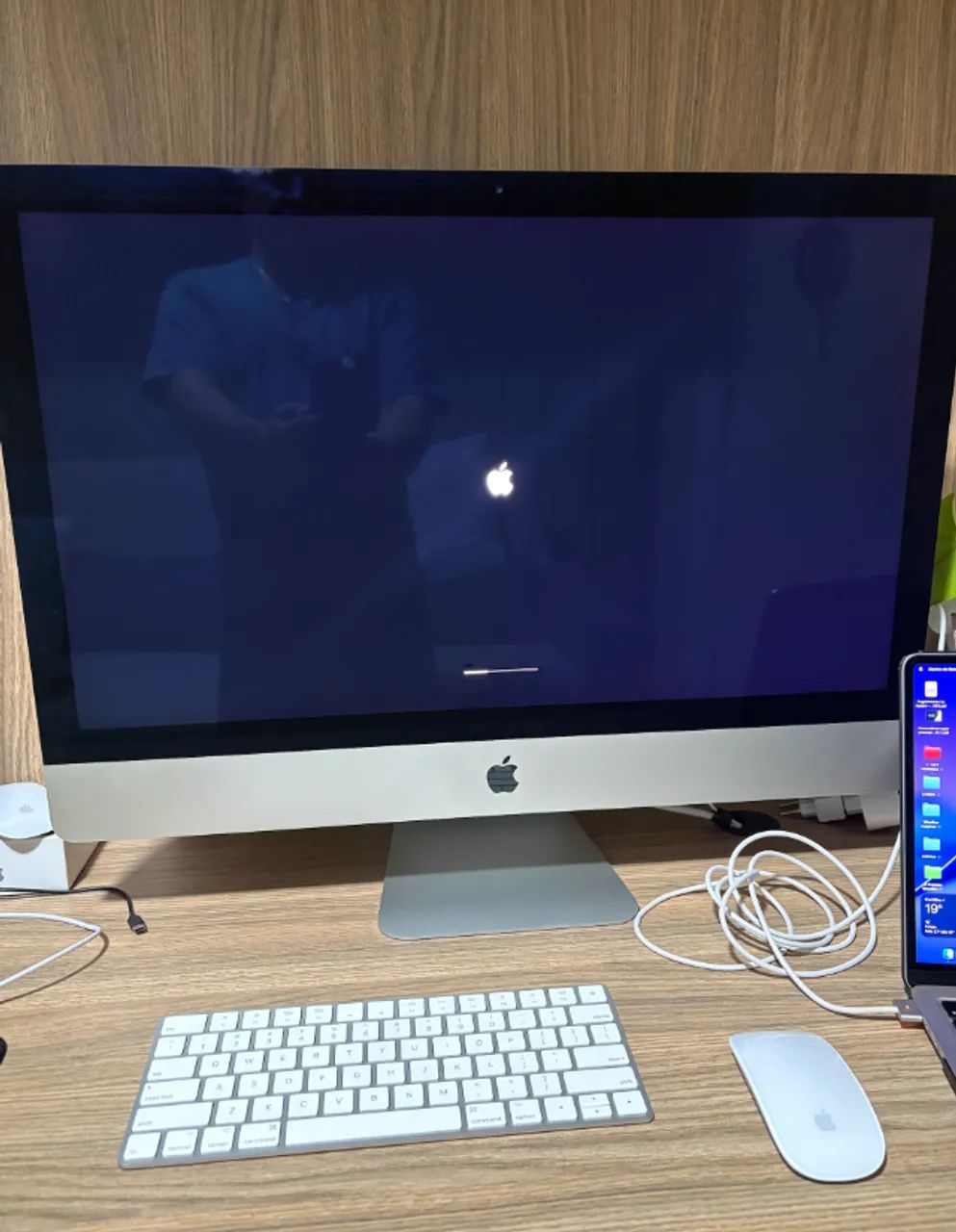Imac 27 polegadas 2015 i5 monitor 5k 2 tera ssd - Foto 3
