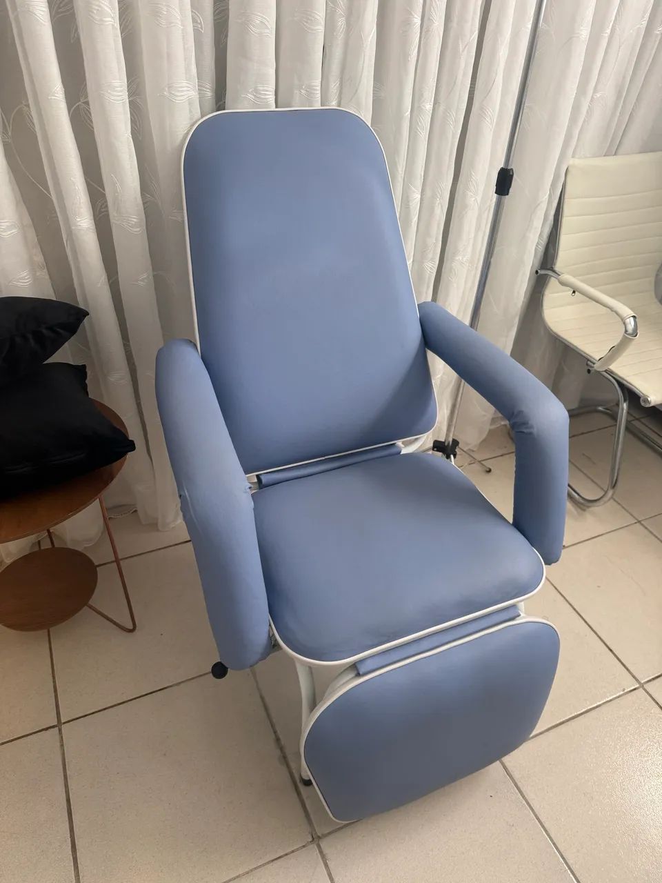 Cadeira hospitalar 