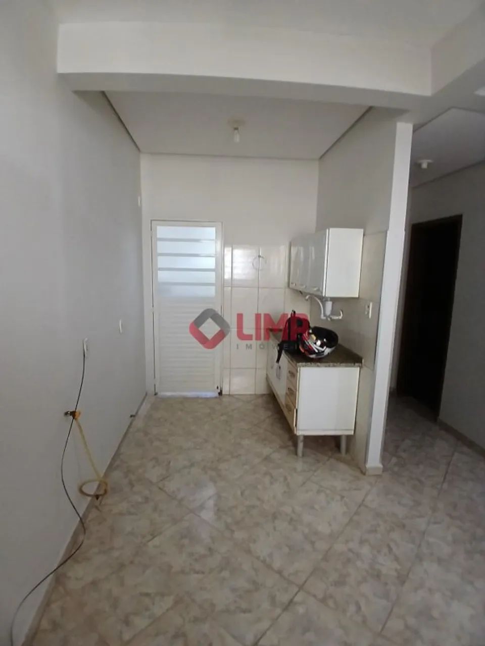 Apartamento para aluguel com 50 m² e 1 quarto em Centro, Bauru - SP - Foto 4