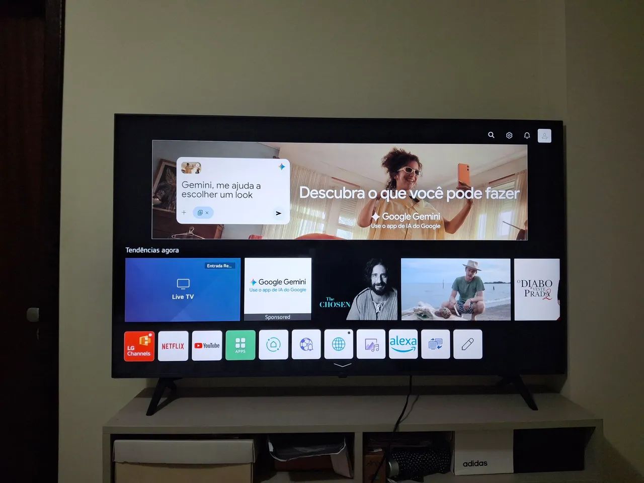 Smart TV LG 55 POLEGADAS 4K UHD 55UP7750PSB- INTELIGÊNCIA ARTIFICIAL/ThinkQ AI - Semi nova - Foto 4