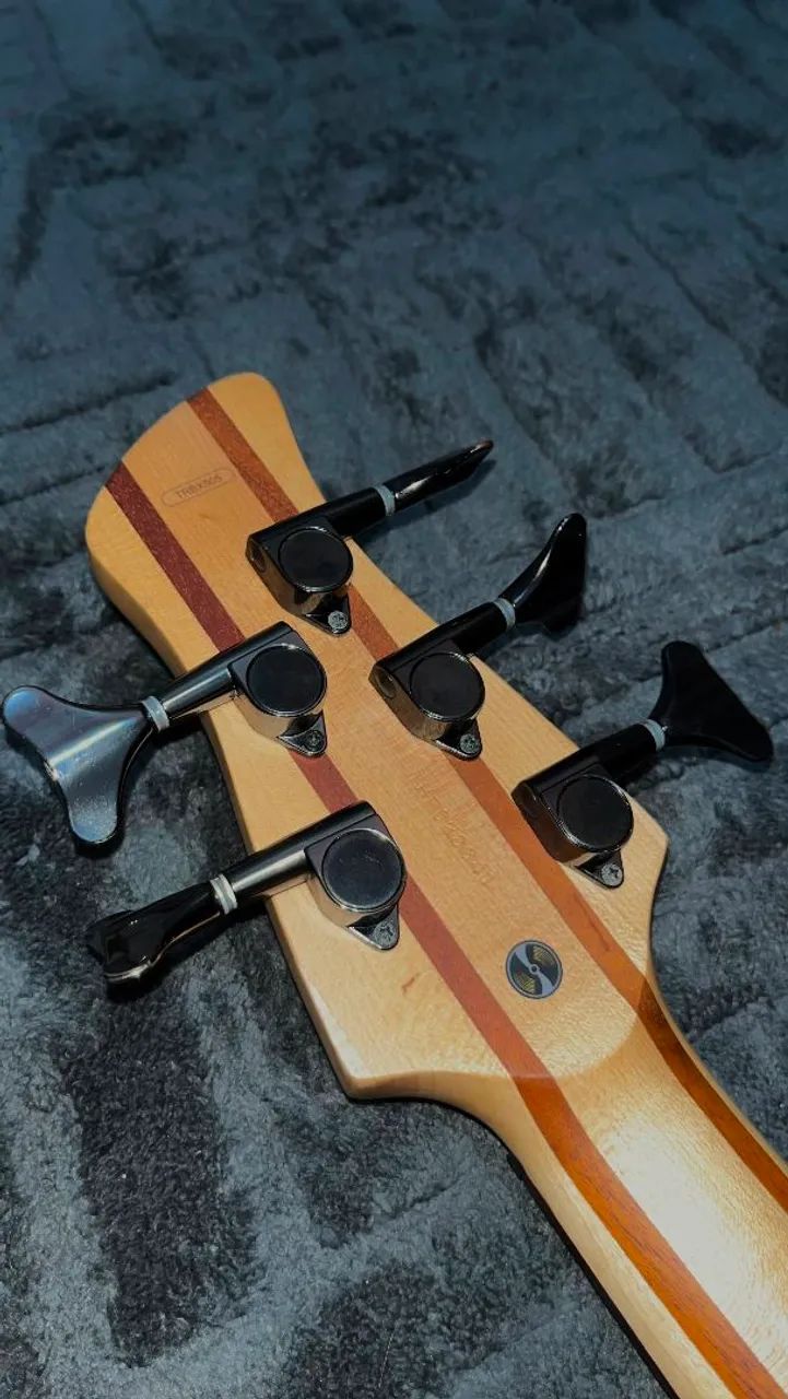 Baixo Yamaha  - Foto 5
