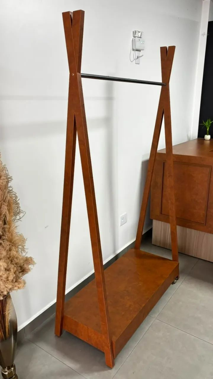 Arara Móvel para roupas - Foto 4