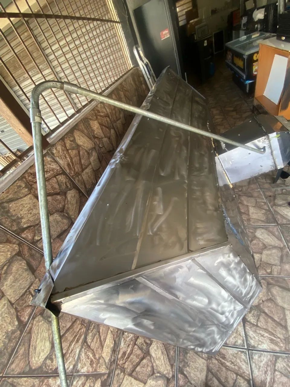 Coifa com exaustor e iluminação 3,00x1,50m inox  - Foto 2