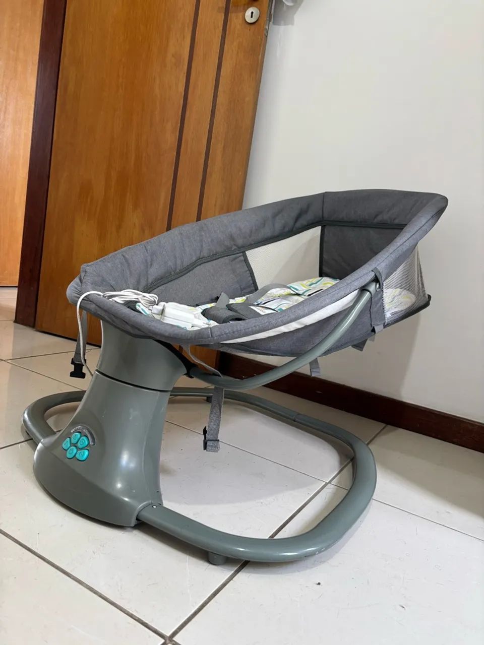 Cadeira mastela com balanço automático com timer e música - Foto 4
