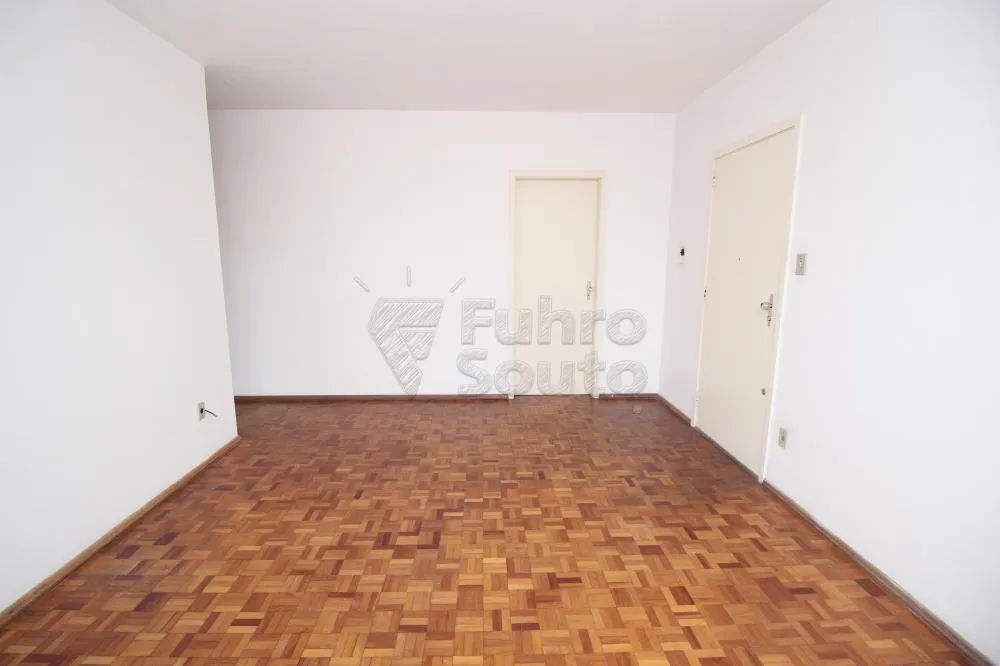 Apartamento com 3 dormitórios - Foto 2