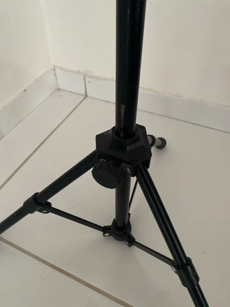 Pedestal de microfone  - Foto 3