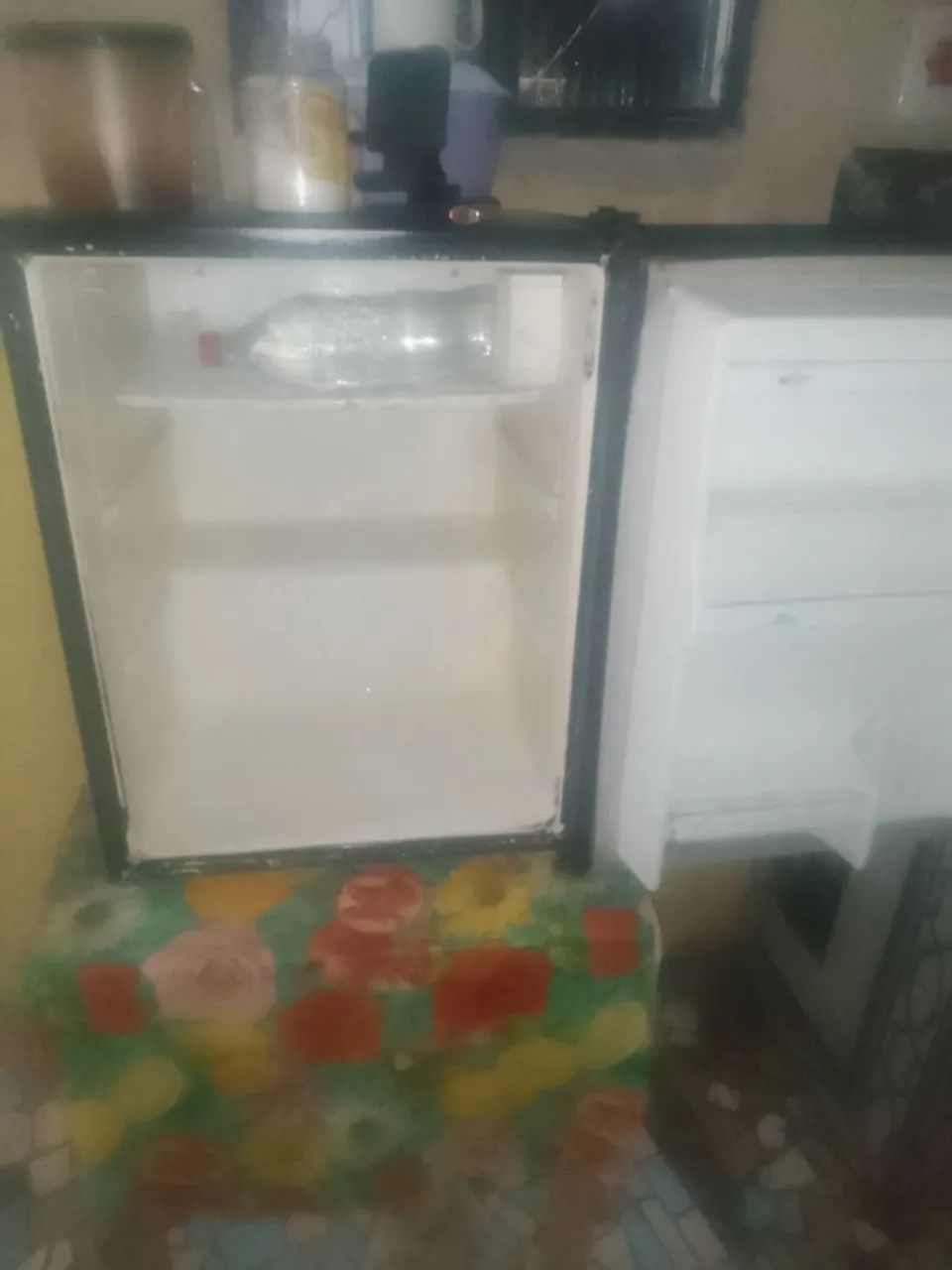 FRIGOBAR 