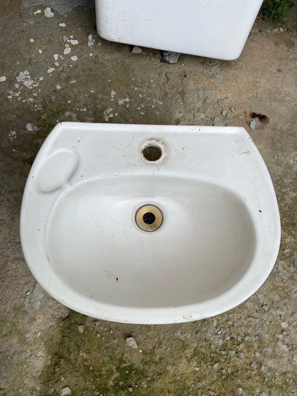 Vaso sanitário com Caixa Acoplada e Pia com Torre - Foto 3