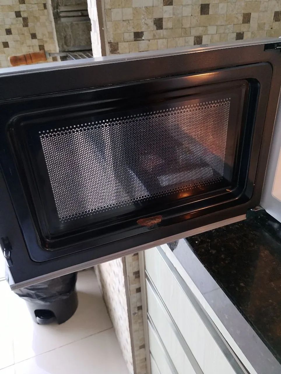 Microondas Brastemp 20L  - Foto 3