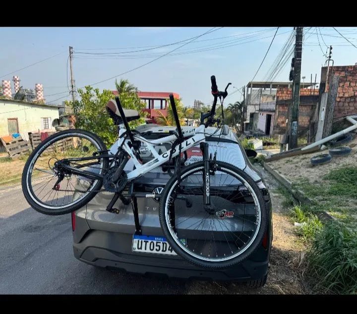 Vendo bicicleta com suporte