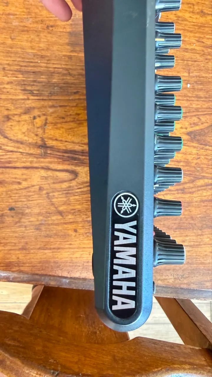 Mesa Yamaha  - Foto 2