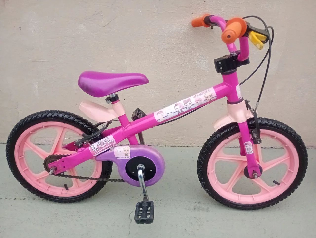Bicicleta aro 16 em ótimo estado 